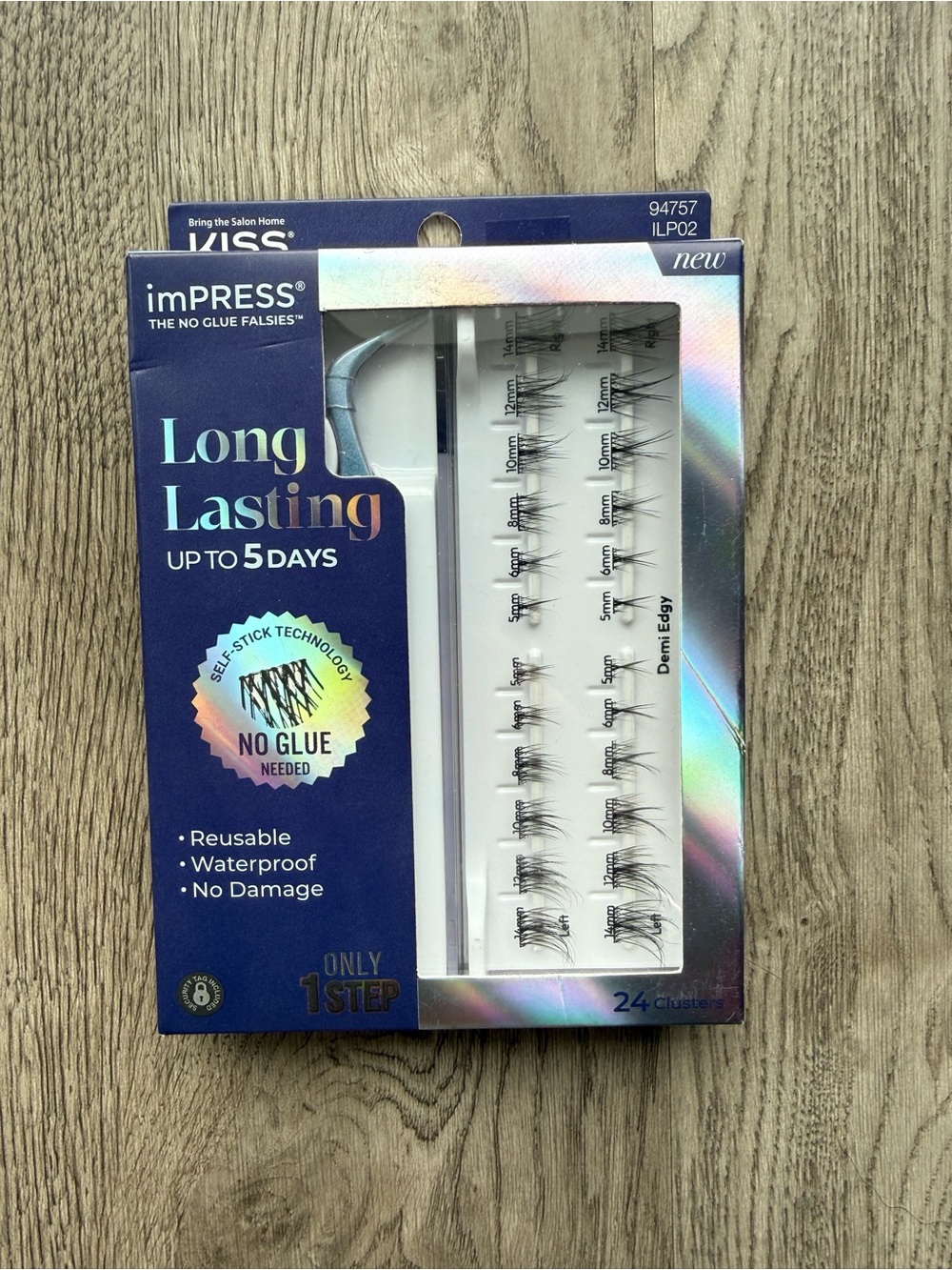 NIB- imPRESS Long Lasting Self-Stick Individual Lash Clusters-No Glue